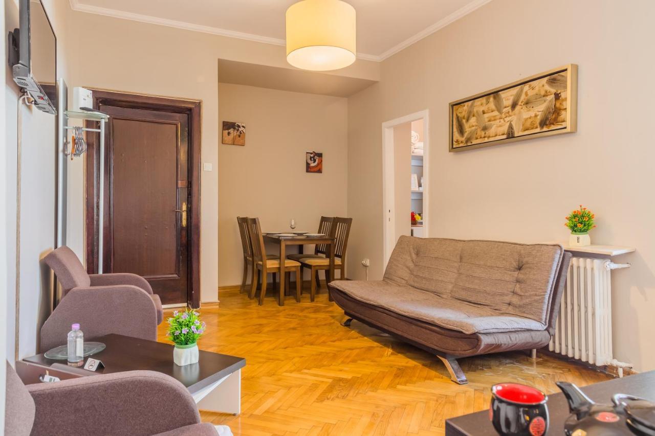 Palace Cismigiu Park Bukarest Eksteriør billede